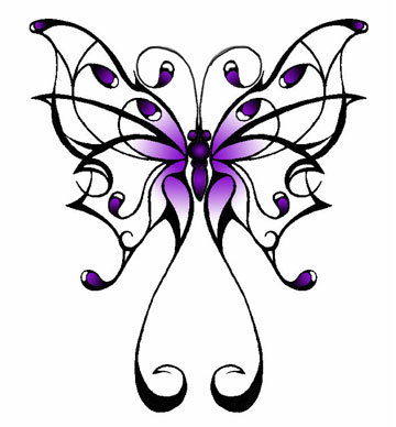 Tiene un tatuaje en la muñeca izquierda de una mariposa púrpura (. Spoiler: